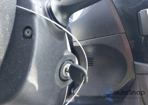 2015 Toyota Corolla L z USA, uszkodzony, nr VIN 5YFBURHE3FP300289